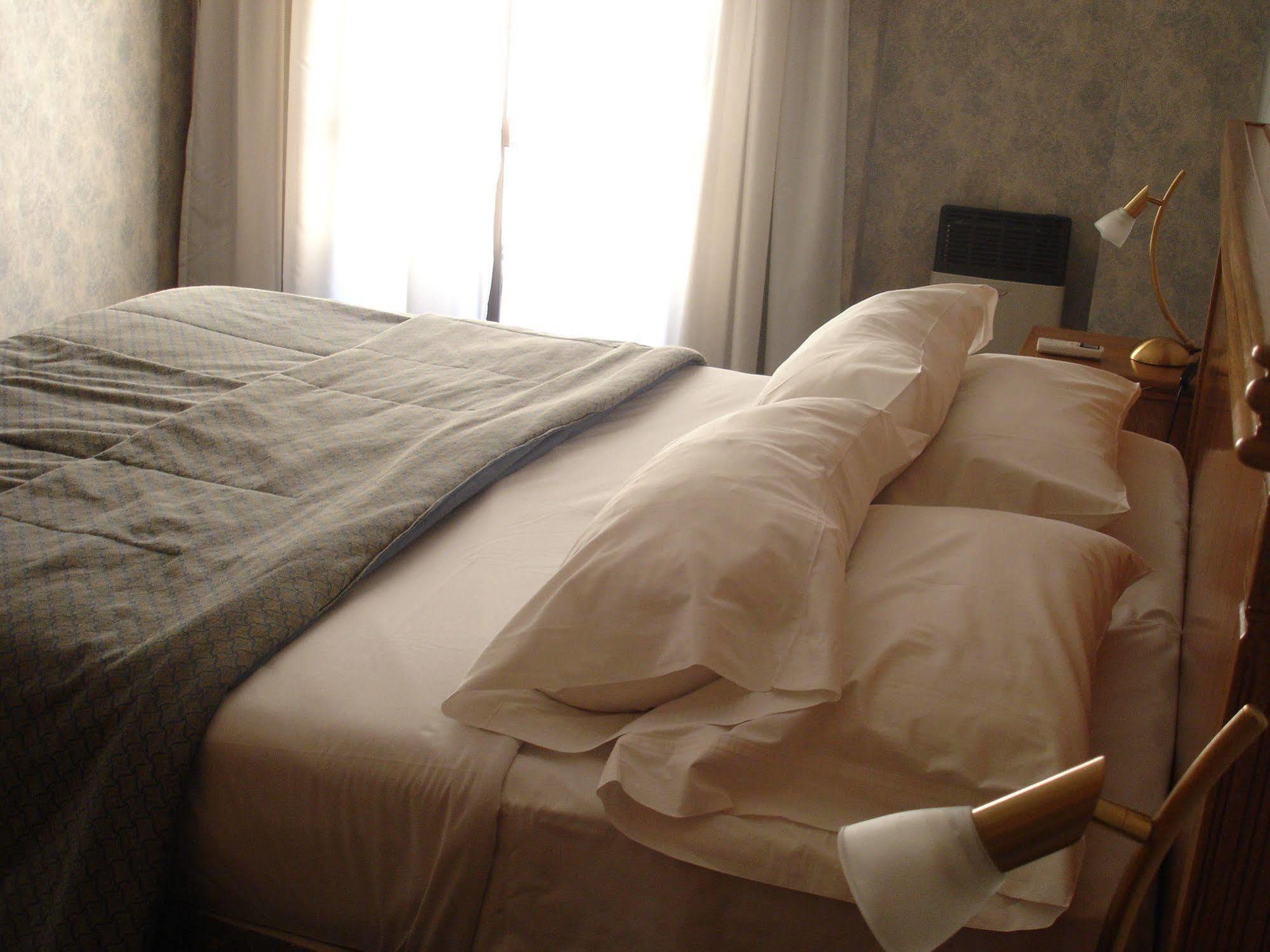 מנדוזה Altezza Apart Suites מראה חיצוני תמונה