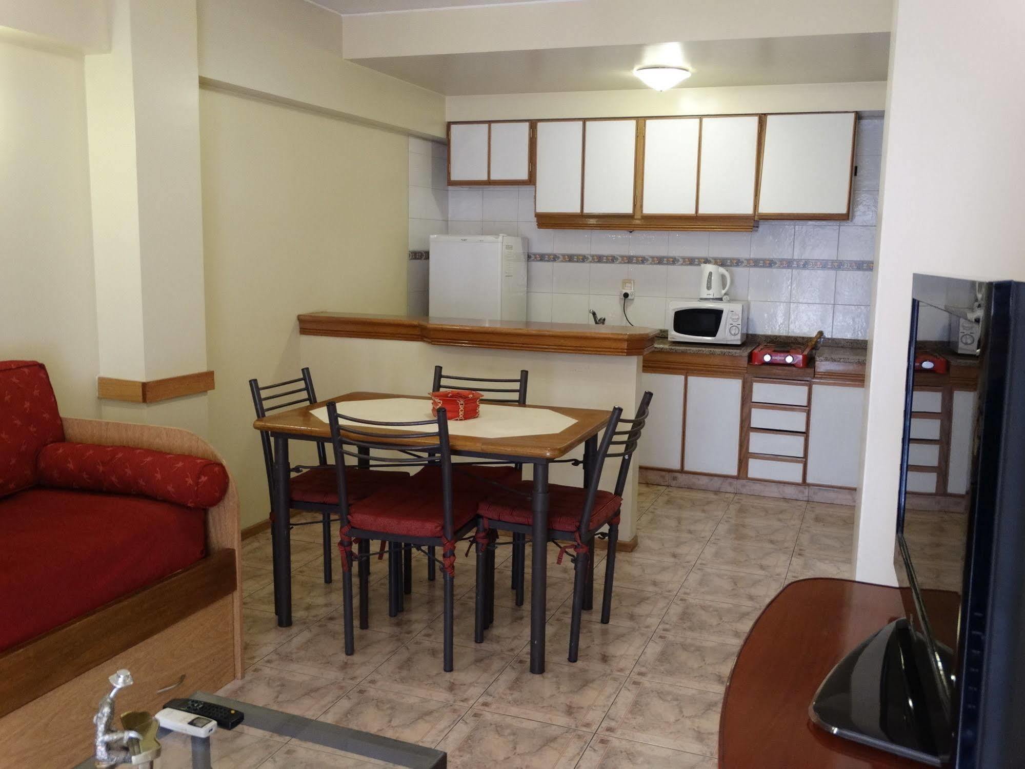 מנדוזה Altezza Apart Suites מראה חיצוני תמונה